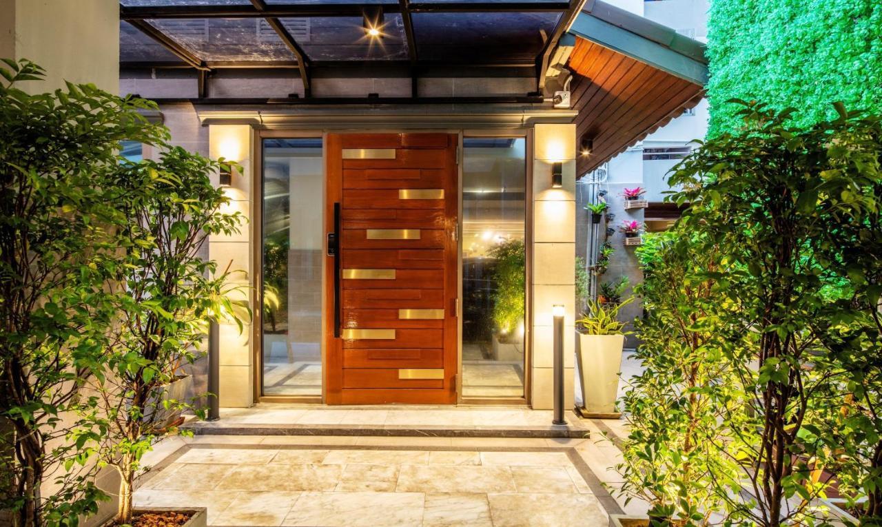 Penyos Suite Bangkok Exterior foto